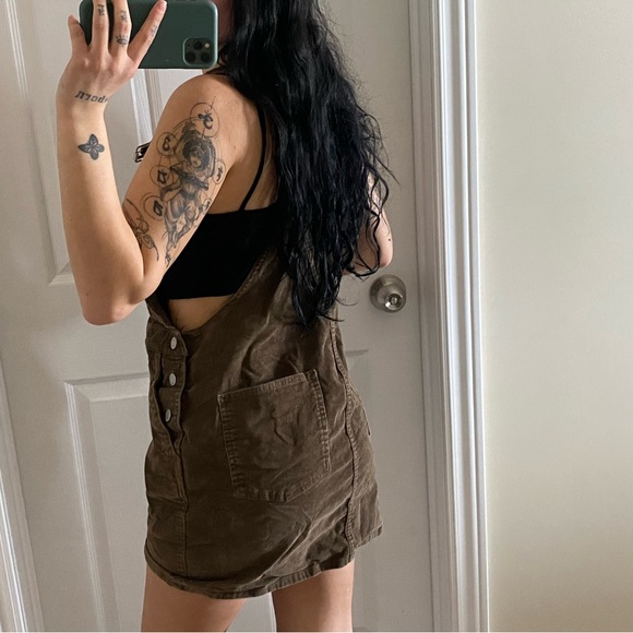 Skirt overalls - Picture 3 of 3